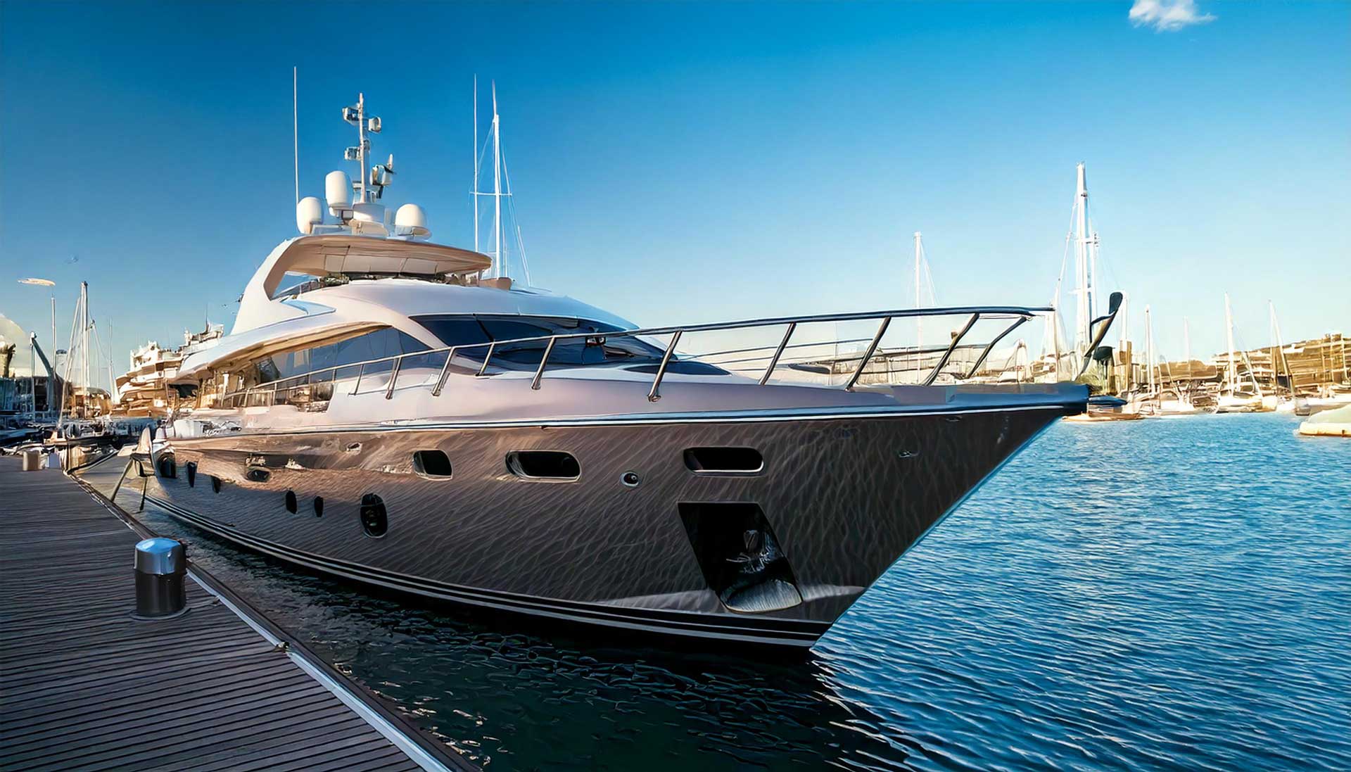 Tekne için krom korkuluk ve merdiven